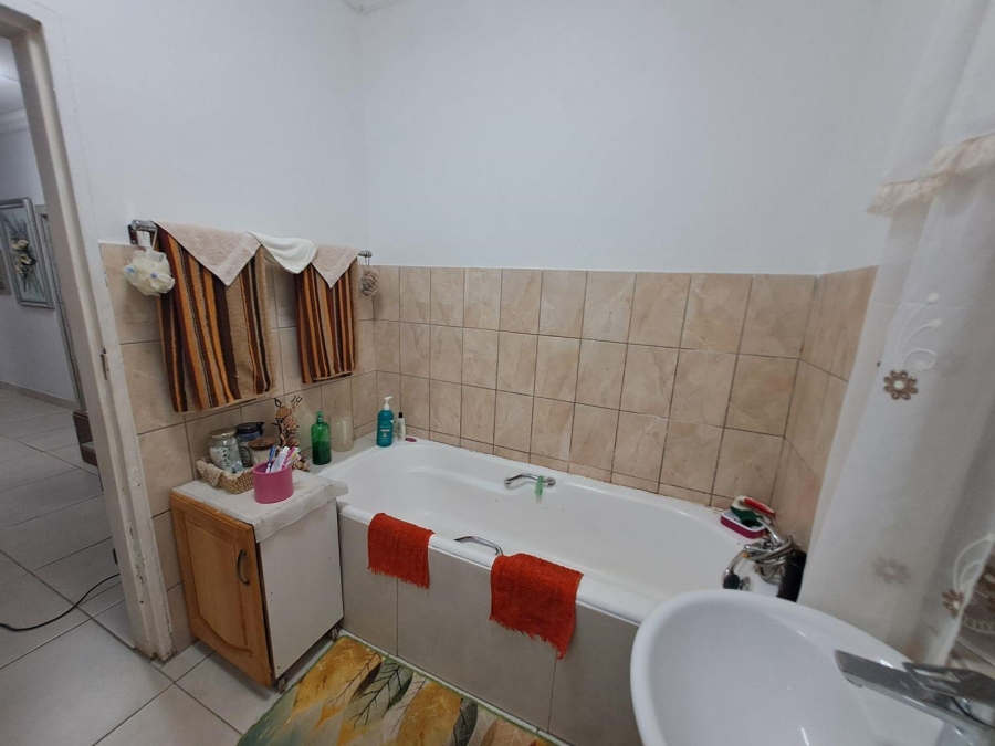 3 Bedroom Property for Sale in Oos Einde North West